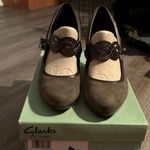 Clarks Artisan Two-Tone Heels in Brown and Cream Photo 1