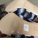 LK Bennett  Eloise‎ heels blue white size 10 $425 size 40 Photo 3