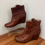 Frye Carson Wedge Booties Cognac Tobacco Brown Leather Hidden Wedge Booties Sz 8 Photo 1