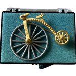 Vtg Signed‎ JJ Jonette Pin Old Time Big Wheel Bicycle Goldtone Metal Brooch Pin Silver Photo 0