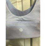 Lululemon Women's Sports Bra 4 Light Blue Yoga Training Everyday Wear Photo 2
