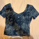 Lululemon  Diamond Dye Align T-Shirt Photo 1