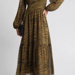 Chelsea28  Split Long Sleeve Tiered Dress In Olive Black Geode Stripe Size Large Photo 0
