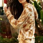 The Great  The Gym Hooded Sweatshirt Photo 8