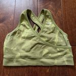 Gymshark green cross back sports bra Photo 0