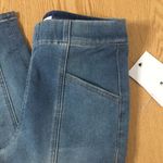 B86 New Womens Skinny Girl Jamie Pull on High Rise Skinny Jeans Size 26/2 Blue Photo 1