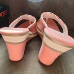 Bebe NIB  Sport Sandals Dance Fever Wedge Thong Sandals Flip Flops Coral White 8 Photo 3