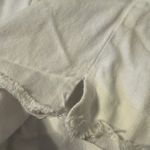 ZARA  white high rise distressed jean shorts size 2 a40 Photo 2