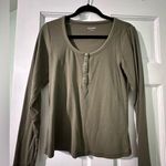 Old Navy  Ribbed long sleeve Photo 0