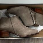 Vionic  Serena Suede Ankle Boots in Gray Size 6 Photo 7