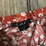 Floral Rustic Romper 2x pull on shorts cotton spandex blend pockets Red Photo 2