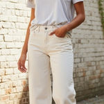 H&M H M Womens Cream Wide Leg Crop Jeans Distressed Raw Hem Size 2 US Photo 0