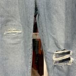 Madewell  Light Wash Distressed Mom Jeans- Size 26 Photo 2