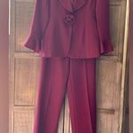 EUC Beautiful Moda International Burgundy suit. Size 0 Photo 2