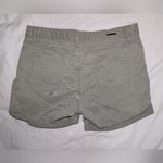 Carve Designs  Mid Rise Shorts W4 Light Khaki Green Photo 1