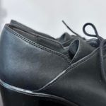 Aerosole Endearing black leather Lace up Chucky heel shoes women's size 7 Photo 3