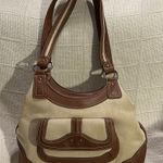 Stone Mountain  Canvas/Leather Women's Shoulder Bag Photo 0