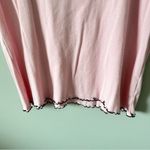 Nine & Co. VTG Y2K 2000s Women's Tshirt Top Black Pink Lace Lettuce Hem Photo 2