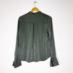 Vince Silk Blend Button-Up Blouse – Size 8 (Green) Photo 2
