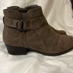 Unisa  women’s booties zip up‎ size 9W Photo 1