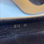 Stuart Weitzman  tan leather pointy toe heels Photo 4