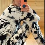 Kendall + Kylie Women’s Salt & Pepper Tie-Dye Lace Up Sweatshirt M Photo 3