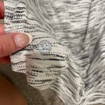 Lululemon Tank And Bra Photo 4