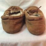 Minnetonka moccasins brown leather super soft Photo 3