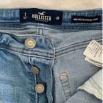 Hollister High Rise Boyfriend Shorts Photo 4