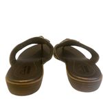 Clarks  Sandals Women's Size 6 Metallic Platform Leather Photo 3