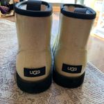 UGG  Women Boots Plastic White Winter Shoes Size 7 Christmas Girl Footwear Photo 2