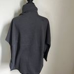 The North Face Slacker Poncho Photo 6