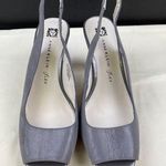 Anne Klein  Women's Gray Sling Back Peep Toe Shoes/Heels 3.75" Size 8 SKU 5116 Photo 0