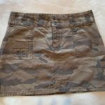 Old Navy Camo skirt Photo 0