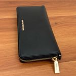 Michael Kors  Jet Set Travel Black Textured Leather Continental Wristlet Wallet Photo 2