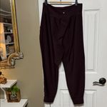 Old Navy Active High-Rise Jogger Go-Dry Burgundy Size Large Photo 2