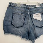 Good American NEW NWT Plus Size Bombshell Shadow Pocket Jean Shorts Button Fly Photo 13