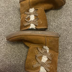 koolaburra by ugg uggs with bows Photo 0