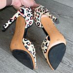 L.A.M.B. Snow leopard stiletto pointed
Heels / Pumps Photo 4