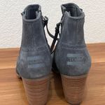 Toms “Majorca” Gray Floral Suede Leather HeeledPeep-Toe Sandal Boots Size 7 Photo 5