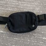 Lululemon  Belt Bag Photo 0