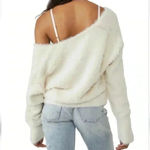 Free People beige white Serendipity V-Neck Sweater in size small Photo 2