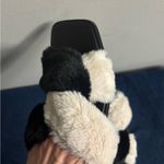 VHNY Criss Cross Fuzzy Flurry Cozy House Slides Warm Slippers for Indoor Outdoor Black Size 8 Photo 1