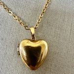 Vintage Avon perfume Heart Locket necklace Gold Photo 5