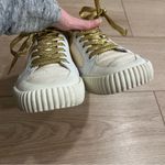 Veronica Beard  Griffin 3 Snakeskin Leather Cream Lace Up Sneaker Size 8.5 Photo 6