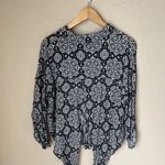 En Crême En Creme Printed Split Back Blouse Photo 4