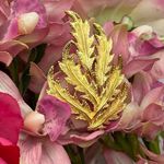 Unsigned Gold Leaf Brooch Pin Photo 3