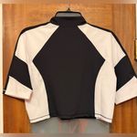 Good American  Black & White Athletic Zippered Crop Top NWT Size 5 (GA) Photo 6