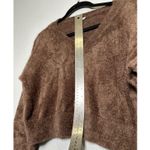 Chelsea and Violet  Cropped brown Eyelash Sweater Soft Size Large Photo 4