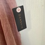 Danskin Women's Pink V-Neck Tank Top Size Medium Thin Straps Textured Fabric NWT Photo 4